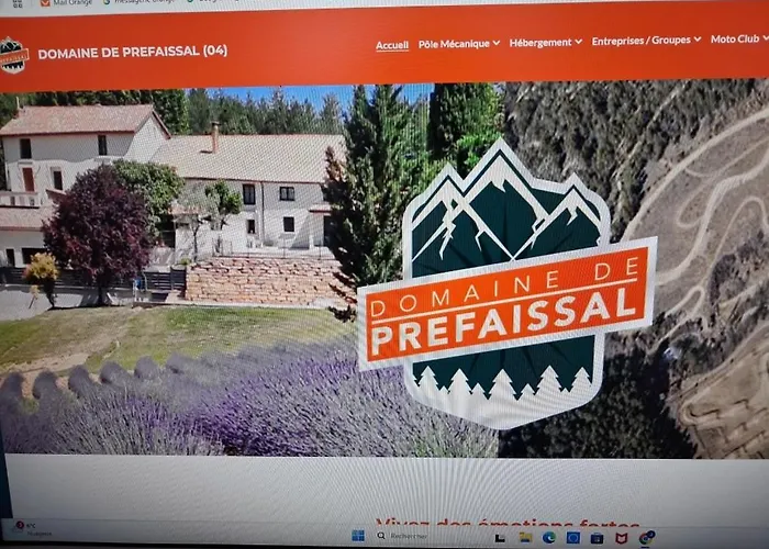 à La Campagne Aiglun (Alpes-de-Haute-Provence)