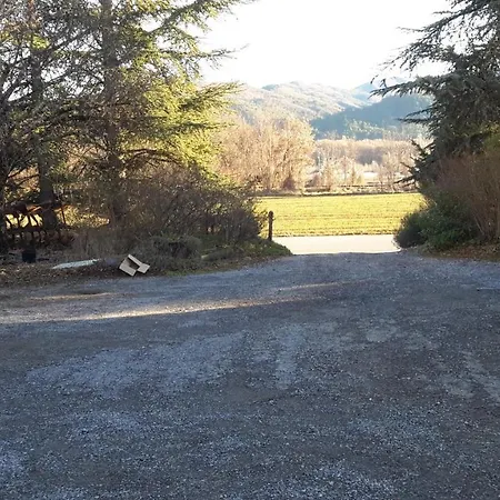 A La Campagne * Aiglun (Alpes-de-Haute-Provence)
