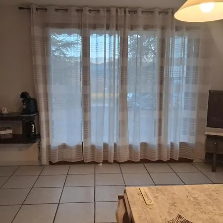A La Campagne Aiglun (Alpes-de-Haute-Provence)