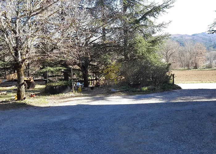 à La Campagne Aiglun (Alpes-de-Haute-Provence)
