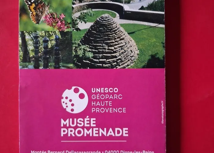 à La Campagne * Aiglun (Alpes-de-Haute-Provence)